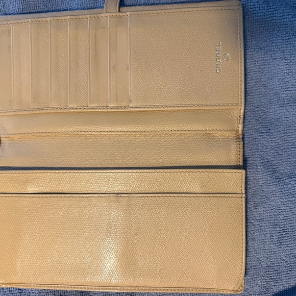 *project* Chanel Coco bifold long wallet in tan caviar leather - Picture 11 of 17